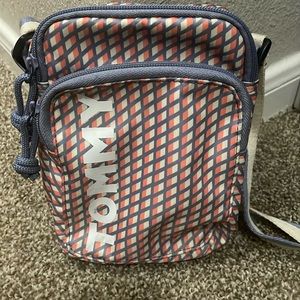 Tommy Hilfiger crossbody bag